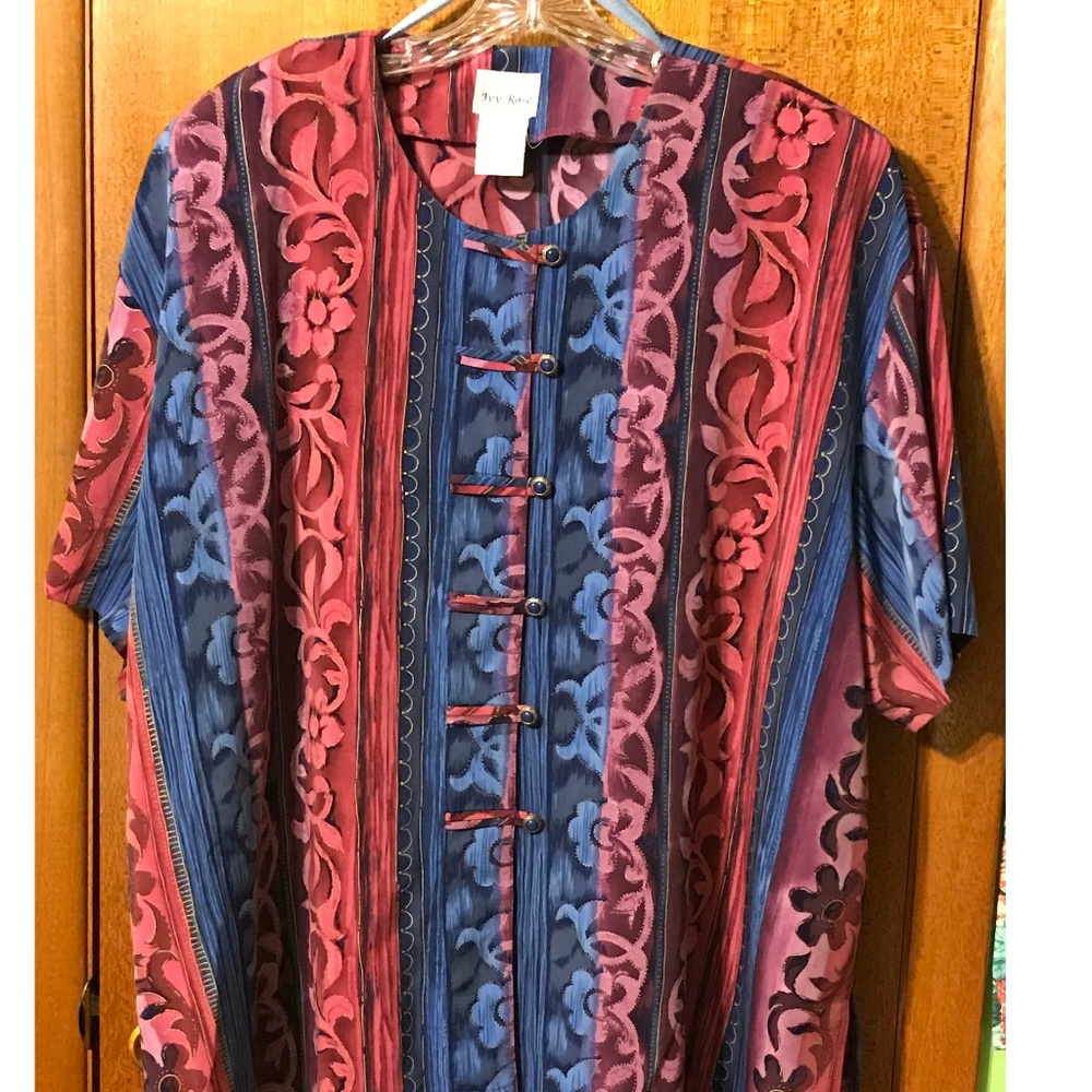 Blues and pinks blouse